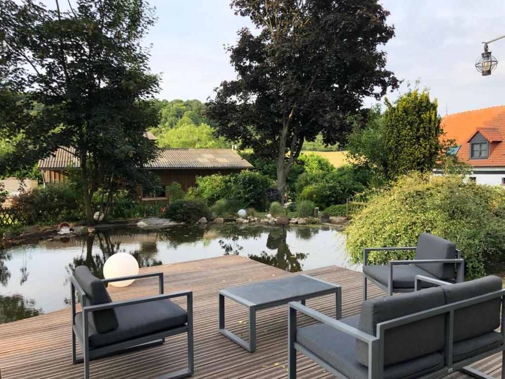 Gite Piscine Jacuzzi Privatises Clos Valentin Freulleville 外观 照片